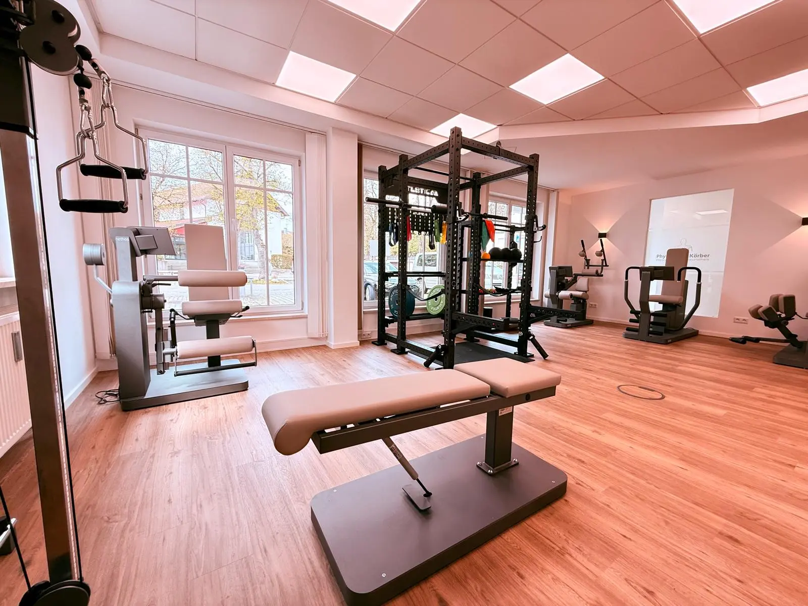 Trainingsraum Geräte