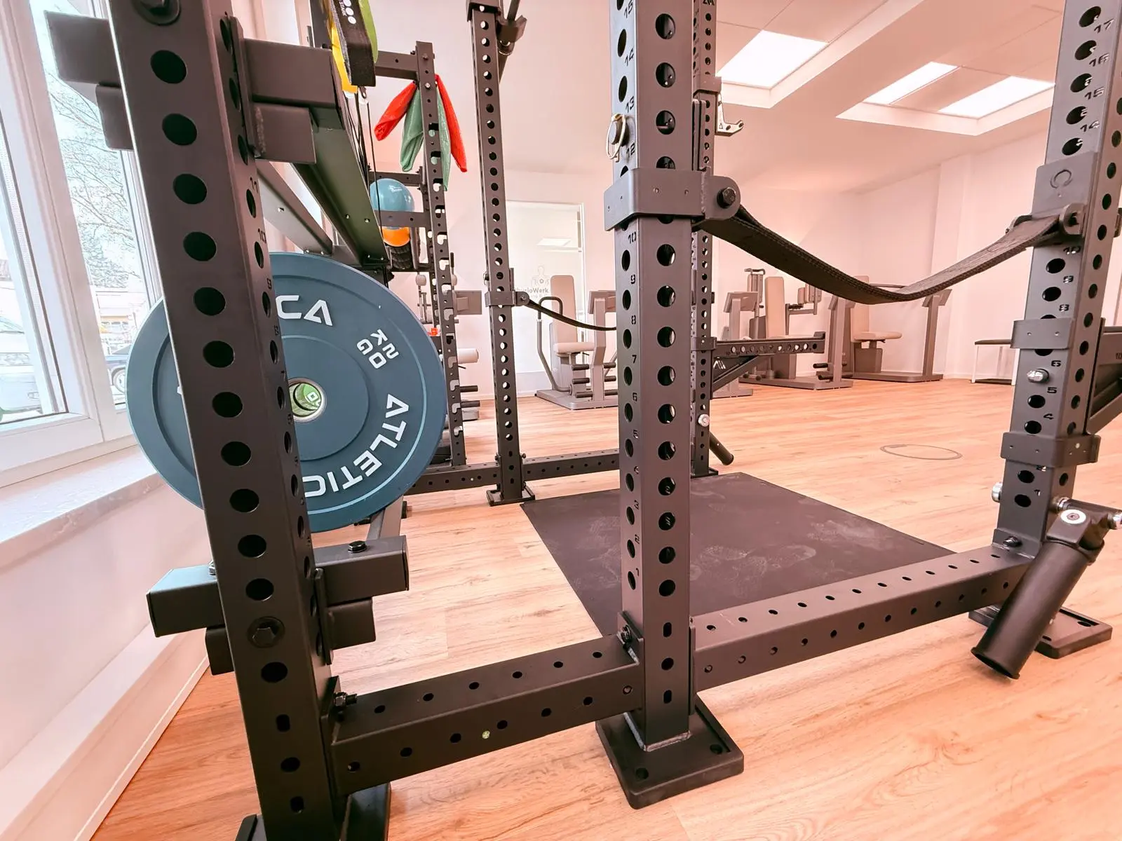 Trainingsgerät mit Gewichte